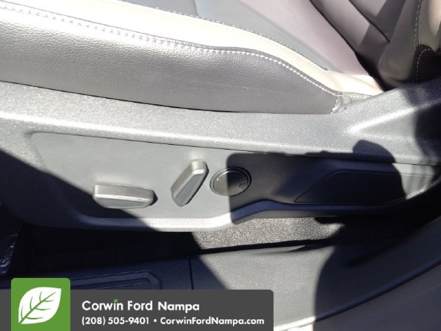New 2026 Ford Bronco Outer Banks AWD/4WD image 12