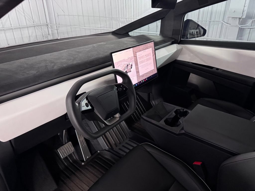 Used 2024 Tesla Cybertruck Cyberbeast AWD/4WD image 23