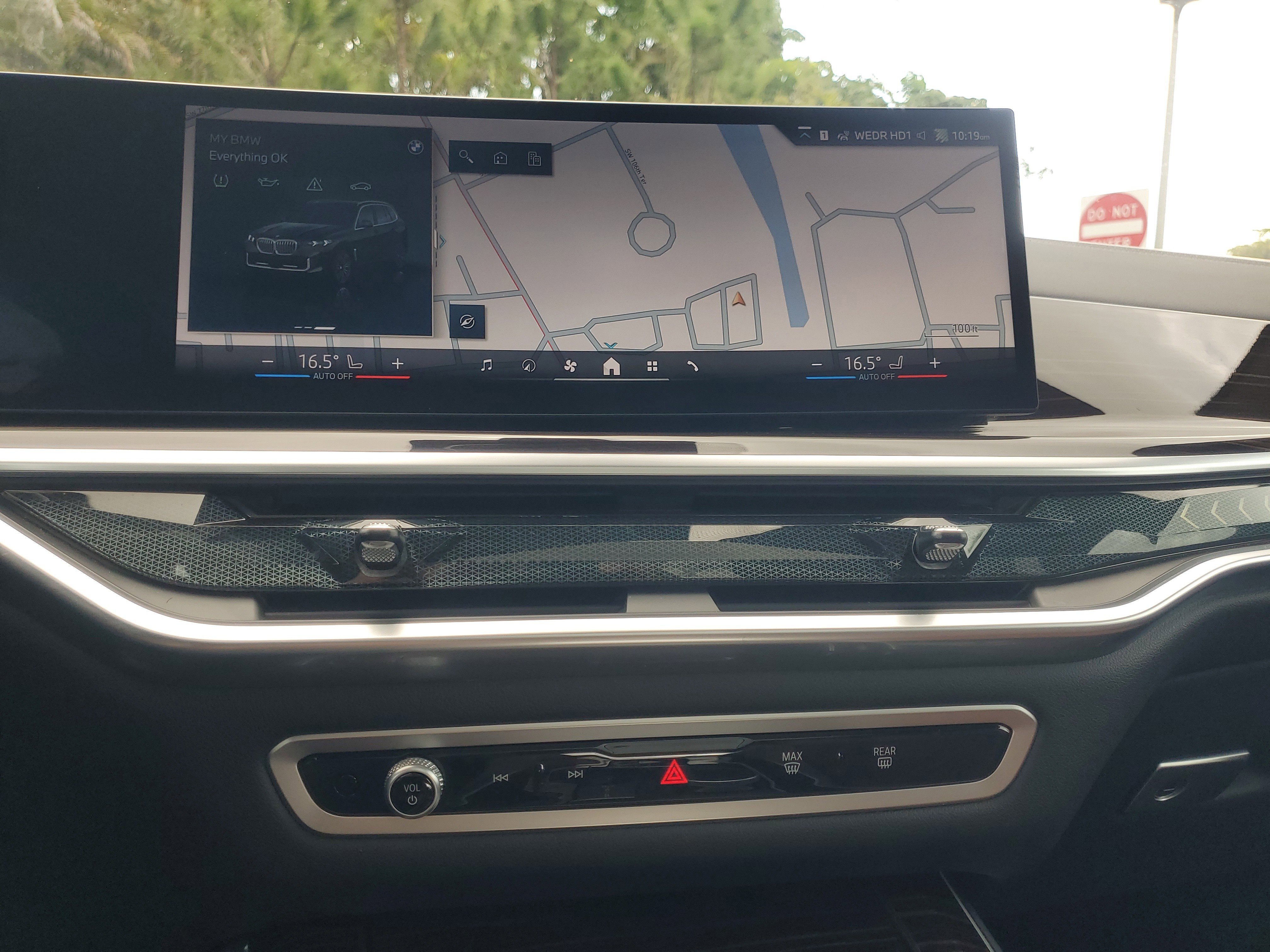 Used 2026 BMW X5 sDrive40i image 28