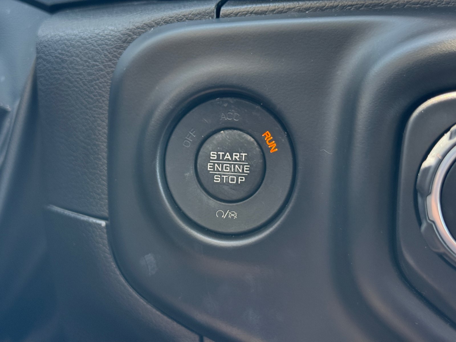 Used 2023 Jeep Wrangler Unlimited Rubicon 392 AWD/4WD image 30