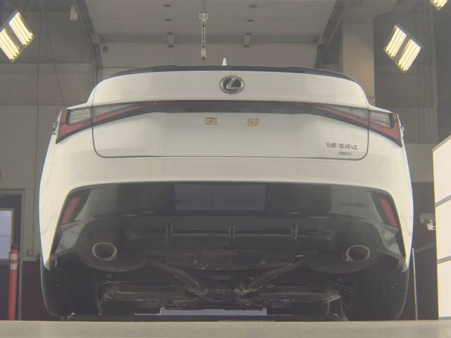 Used 2023 Lexus IS 350 F Sport image 18