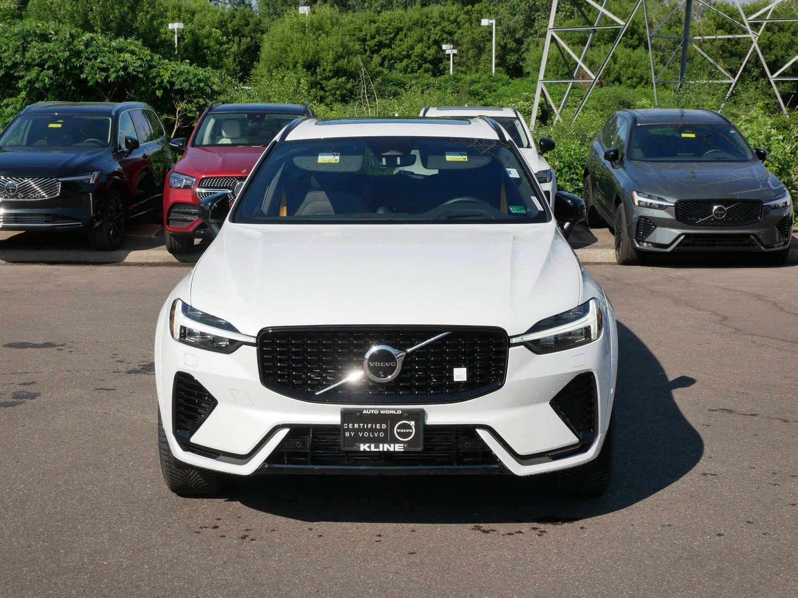 Certified 2024 Volvo XC60 T8 Polestar AWD/4WD image 2