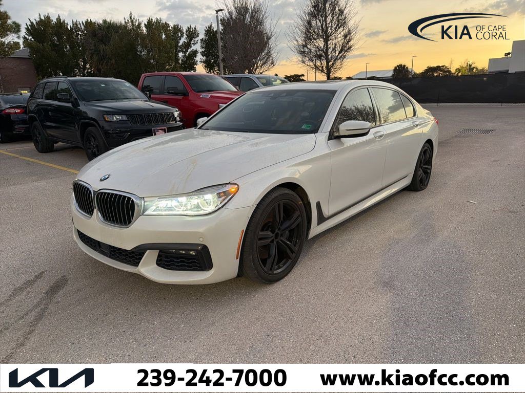 Used 2019 BMW 750i xDrive w/ M Sport Package image 1