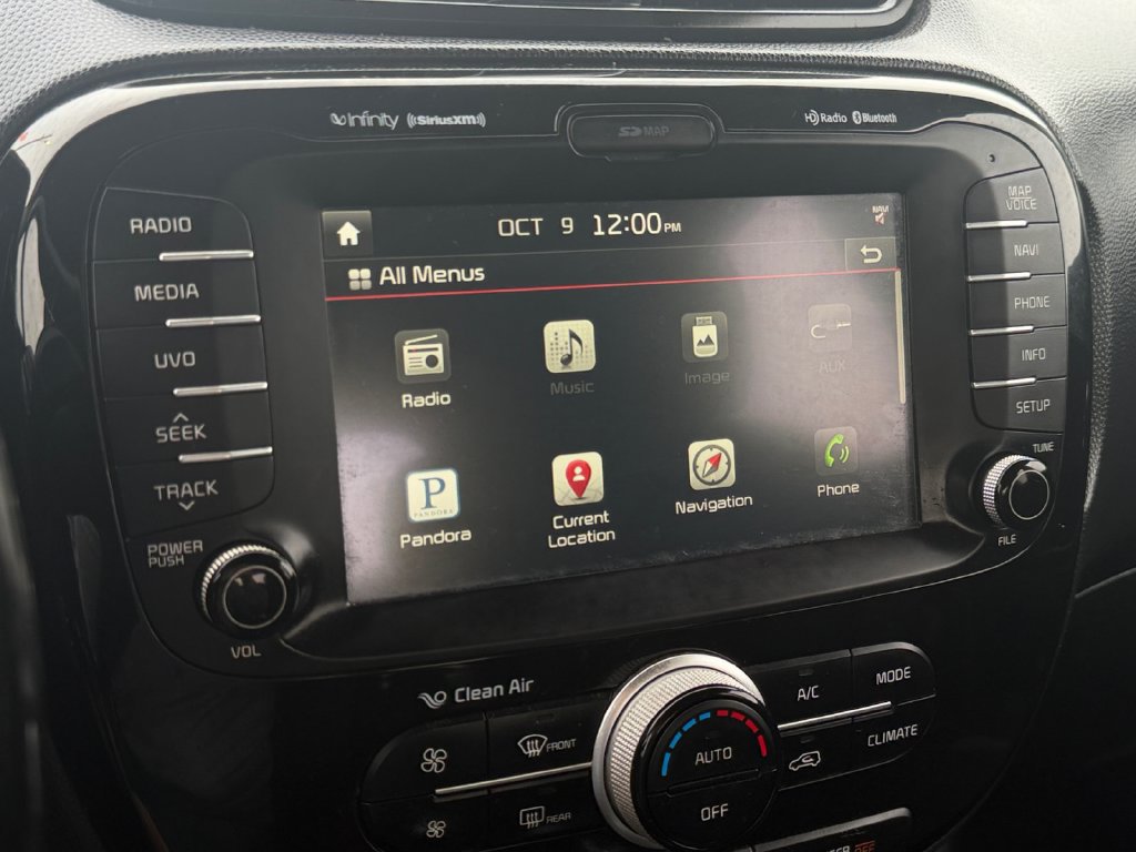 Used 2014 Kia Soul + w/ Audio Package FWD image 25