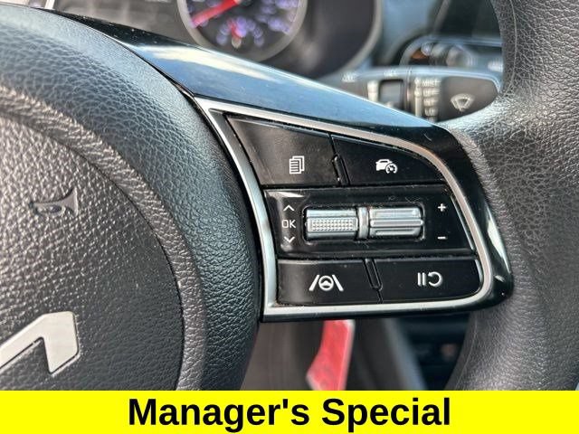 Used 2024 Kia Forte LXS w/ LXS Technology Package FWD image 17