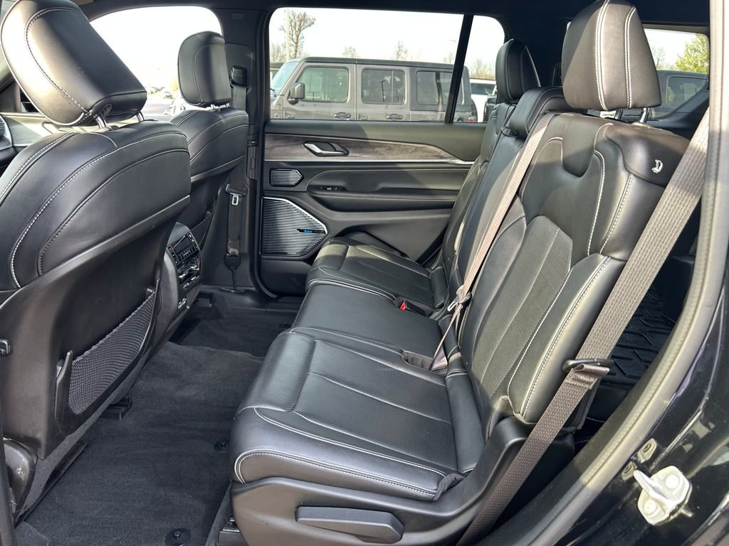 Certified 2022 Jeep Grand Cherokee L Overland image 25