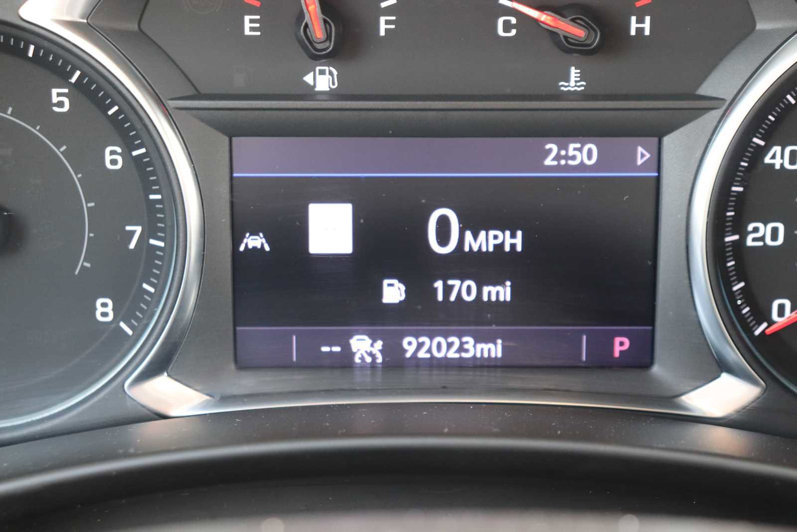 Used 2022 Chevrolet Equinox RS w/ RS Leather Package image 11