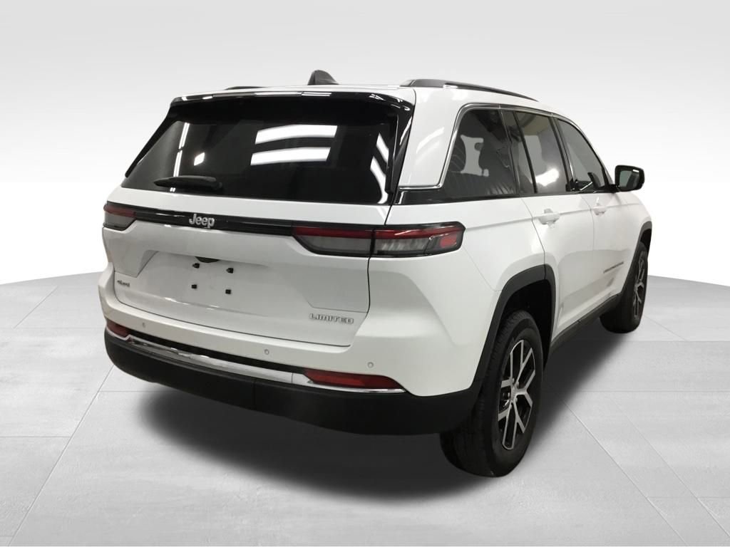 Used 2024 Jeep Grand Cherokee Limited image 15