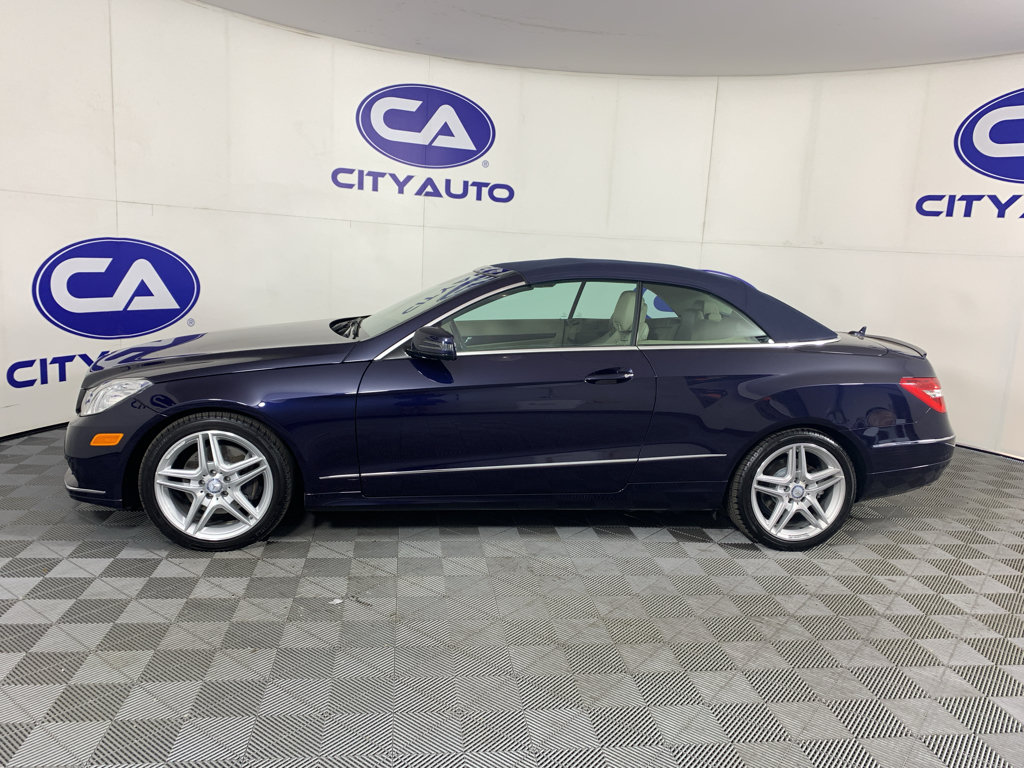 Used 2011 Mercedes-Benz E 350 Cabriolet image 6