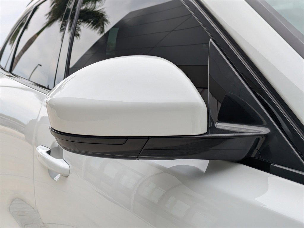 Used 2022 Jaguar F-PACE S image 12