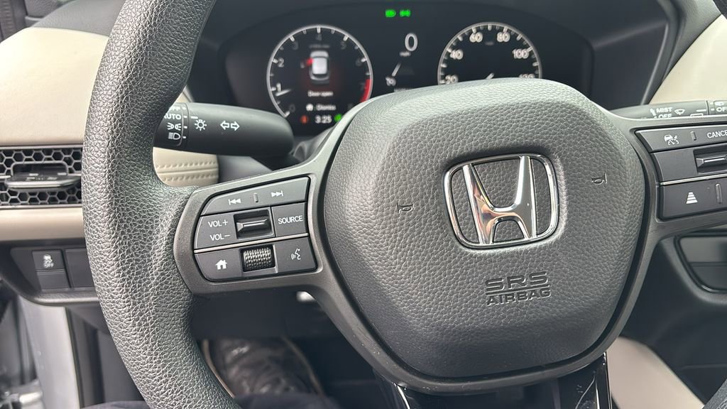 Certified 2025 Honda HR-V LX image 17