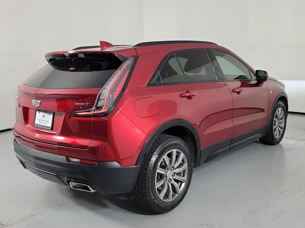 Certified 2022 Cadillac XT4 Sport w/ Enhanced Visibility Package FWD image 3