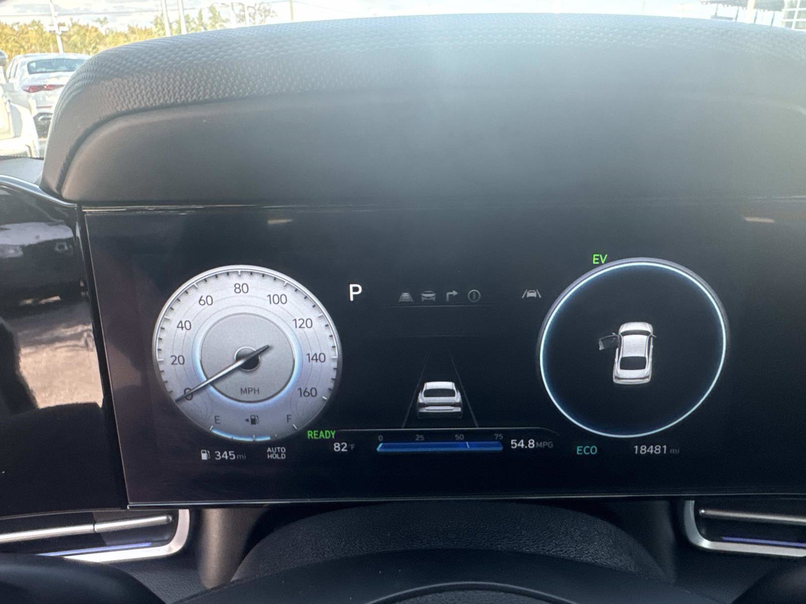 Used 2024 Hyundai Elantra Limited image 30