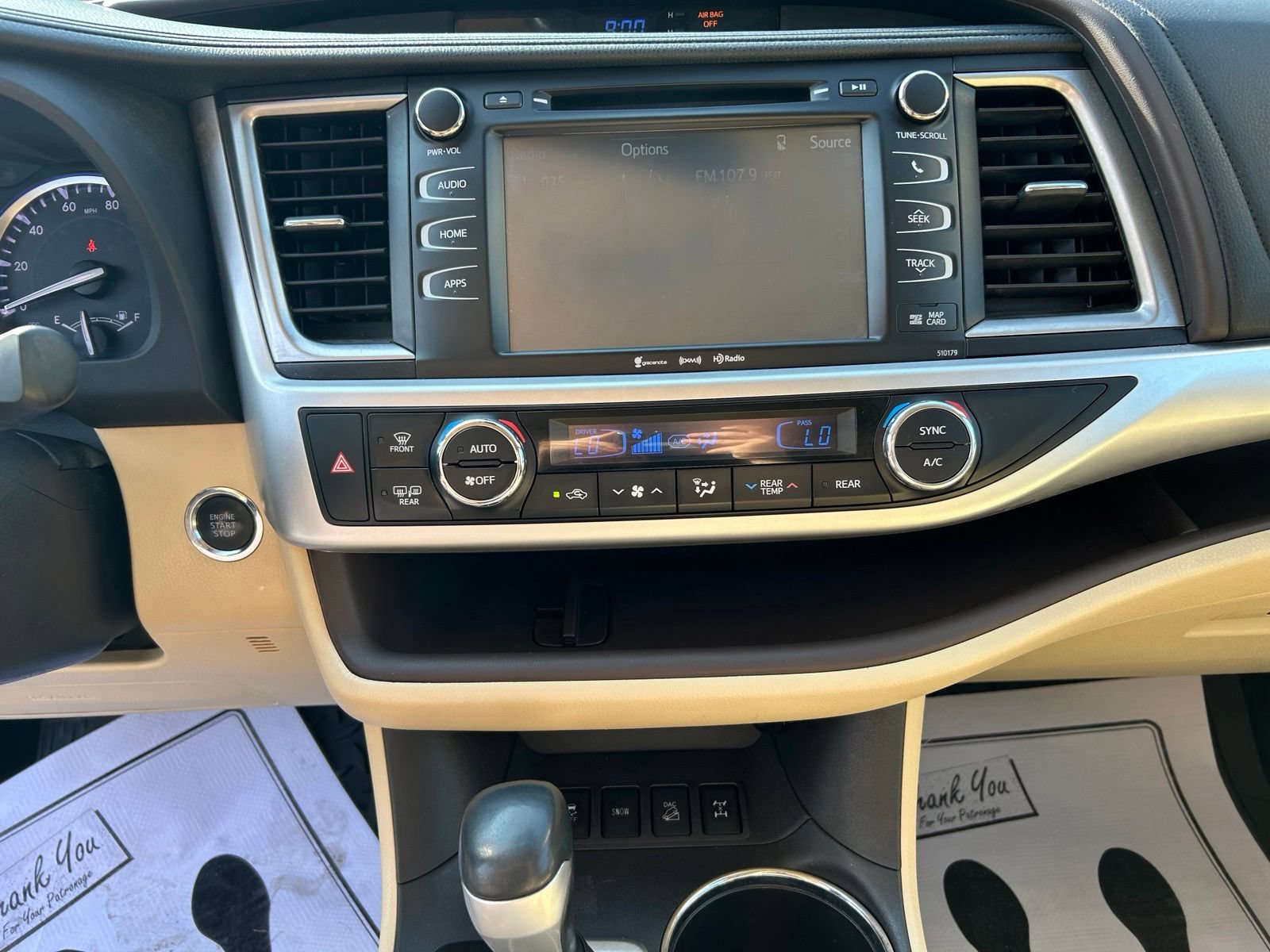 Used 2018 Toyota Highlander XLE AWD/4WD image 20