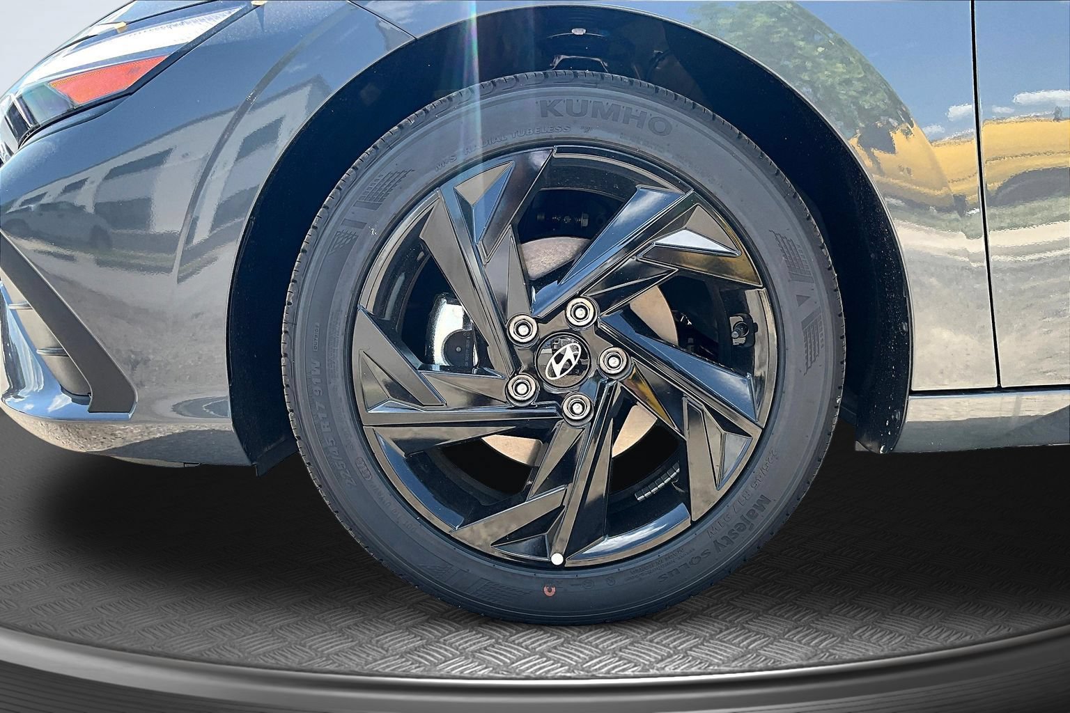 New 2026 Hyundai Elantra SEL Sport FWD image 10
