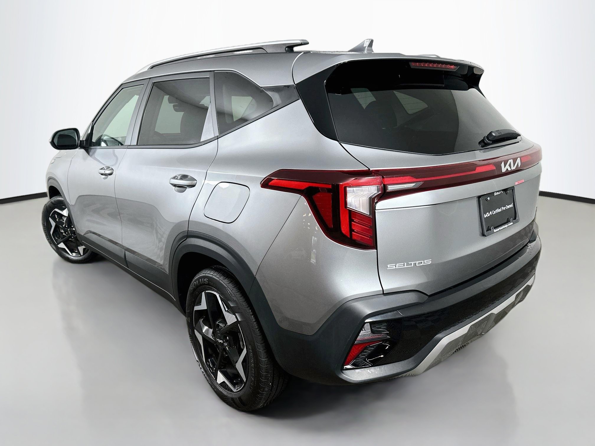 Certified 2026 Kia Seltos S FWD image 5
