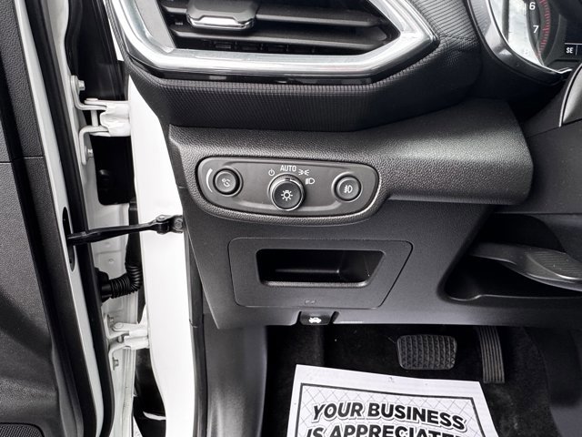 Used 2023 Chevrolet TrailBlazer LT image 16