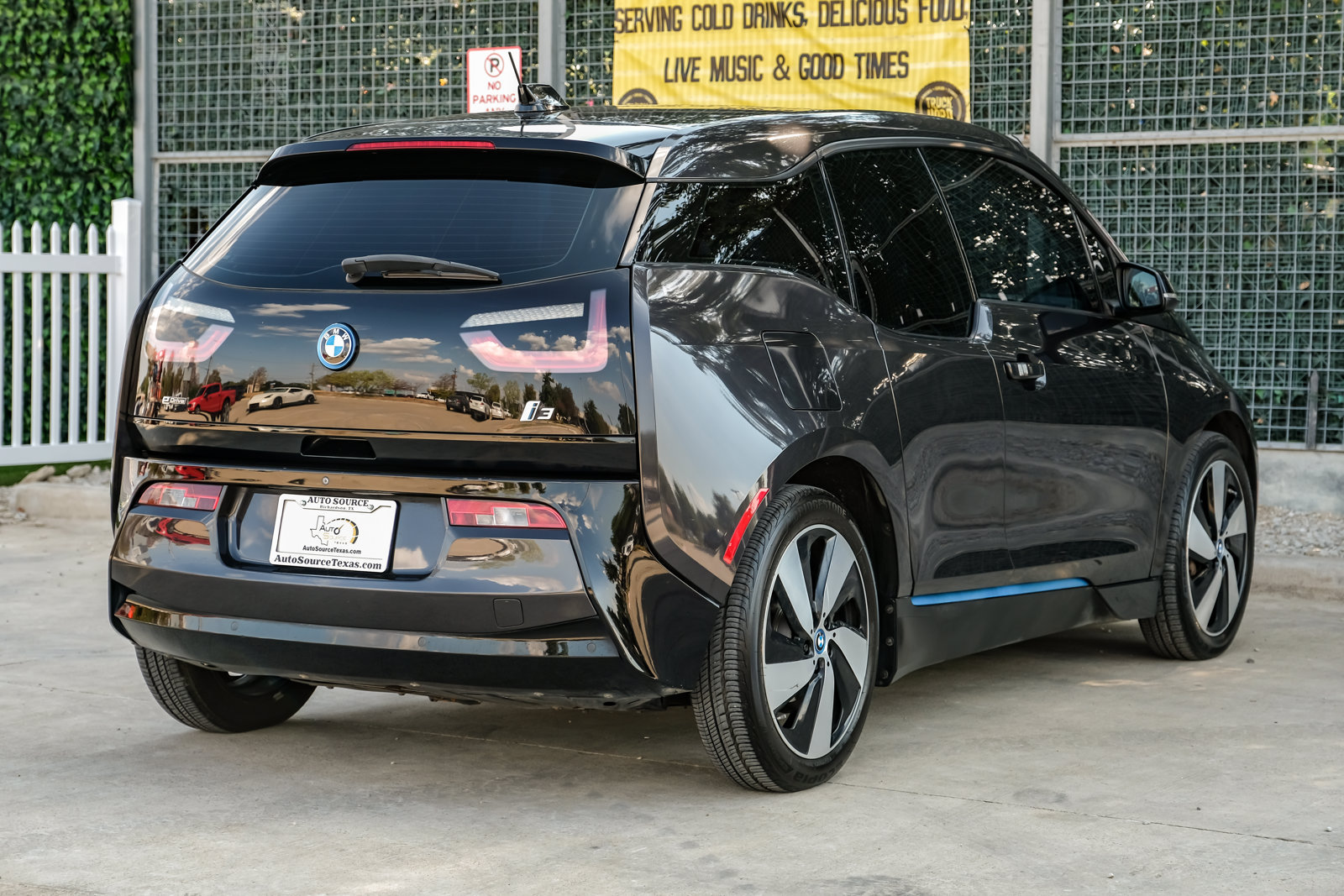 Used 2015 BMW i3 w/ Range Extender RWD image 7