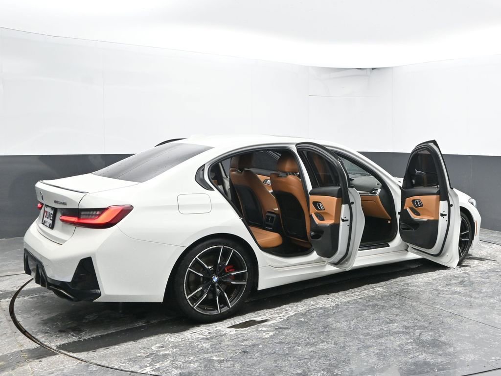 Used 2023 BMW M340i w/ Shadowloine Package image 69