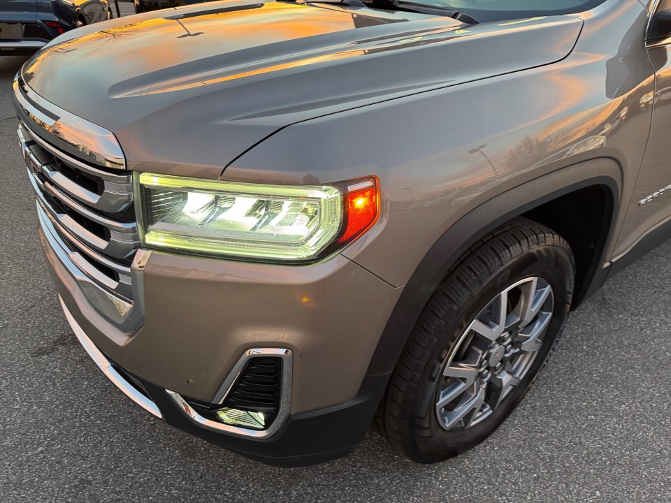 Certified 2022 GMC Acadia SLT w/ Trailering Package image 29