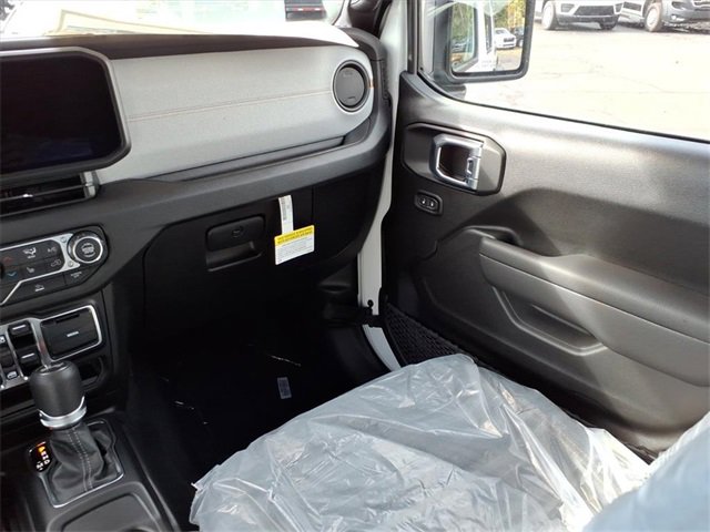 New 2026 Jeep Wrangler Sport S image 15