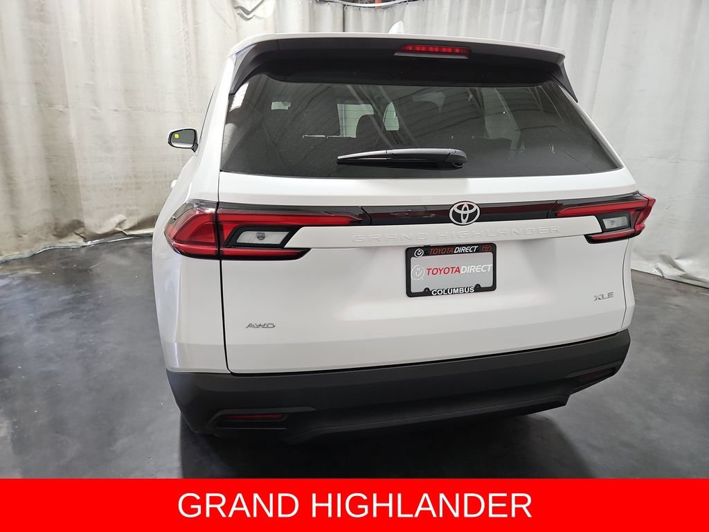 New 2026 Toyota Grand Highlander AWD image 6