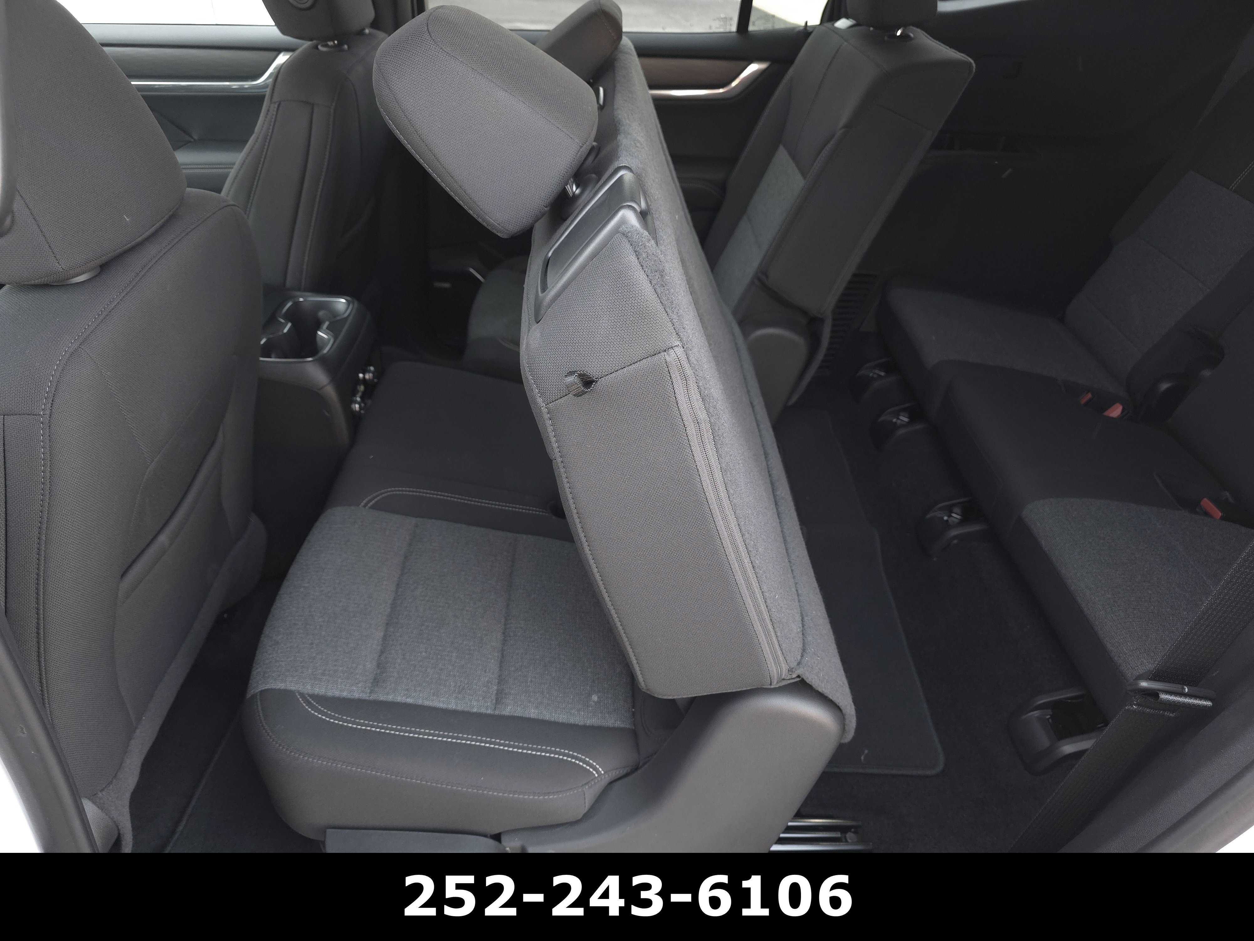 Used 2025 GMC Acadia Elevation FWD image 32