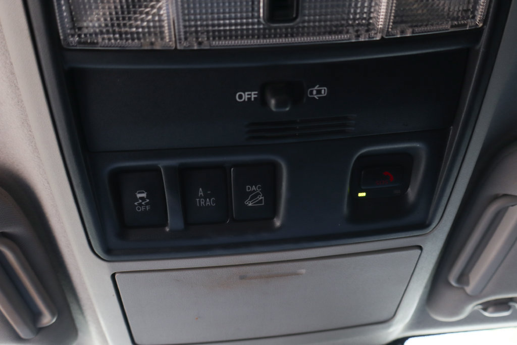 Used 2021 Toyota 4Runner SR5 AWD/4WD image 29