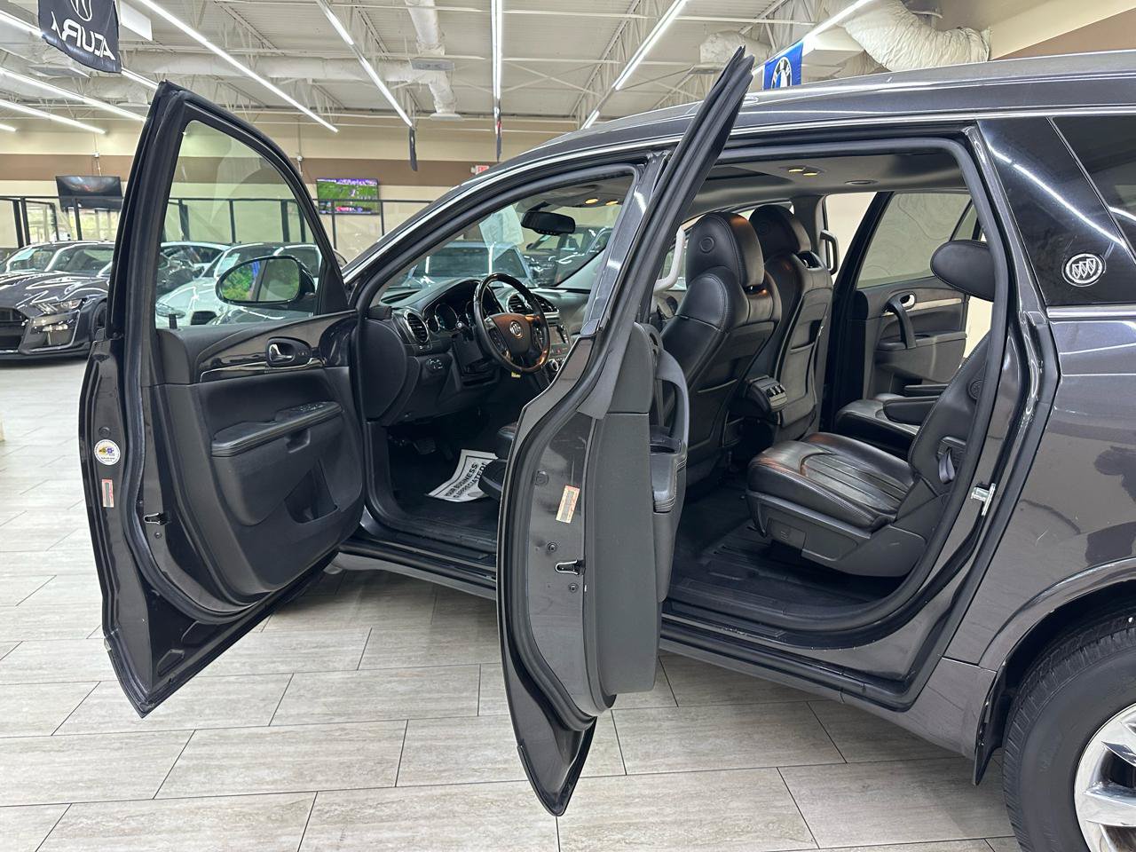 Used 2015 Buick Enclave Leather AWD/4WD image 14