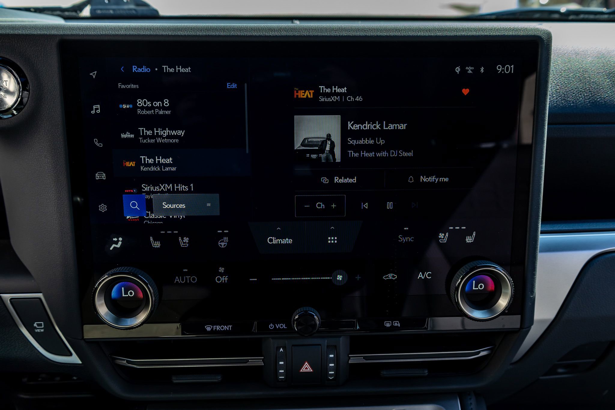 Used 2025 Lexus GX 550 550 Overtrail image 24