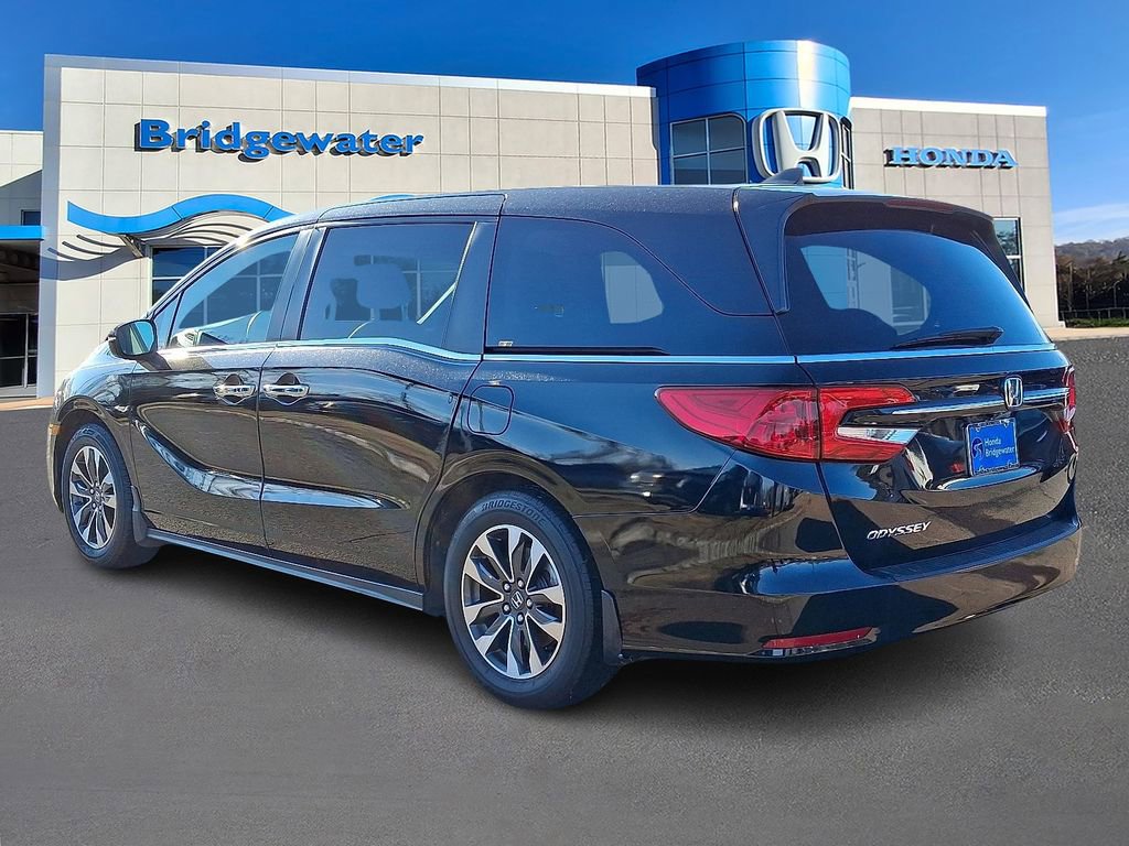 Used 2023 Honda Odyssey EX-L image 4