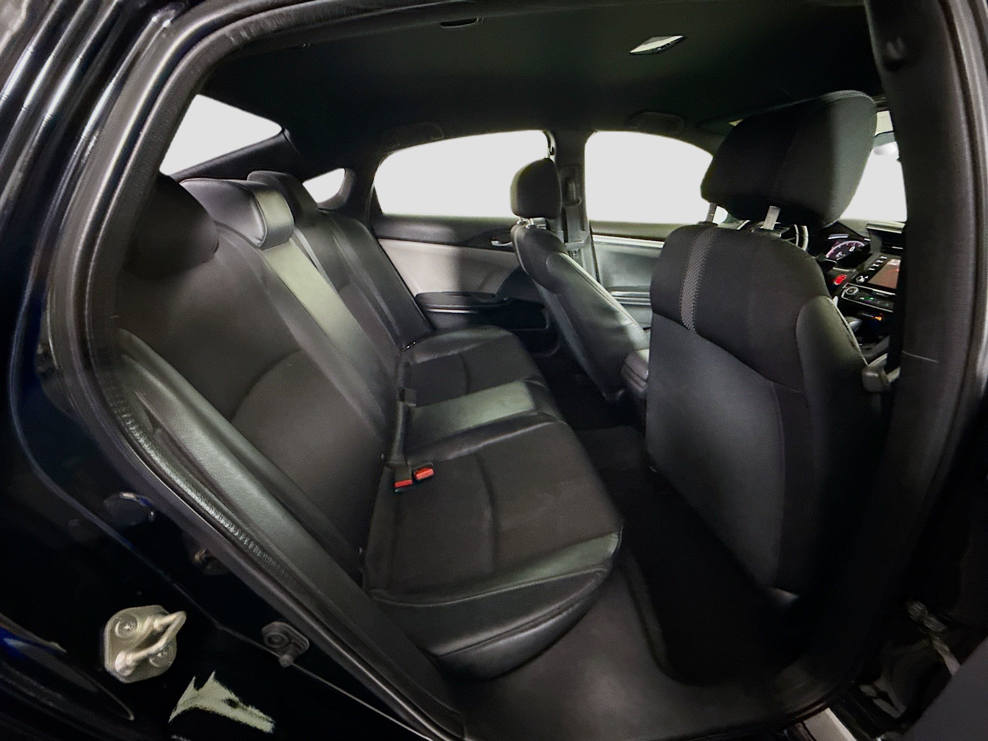 Used 2019 Honda Civic Sport image 27