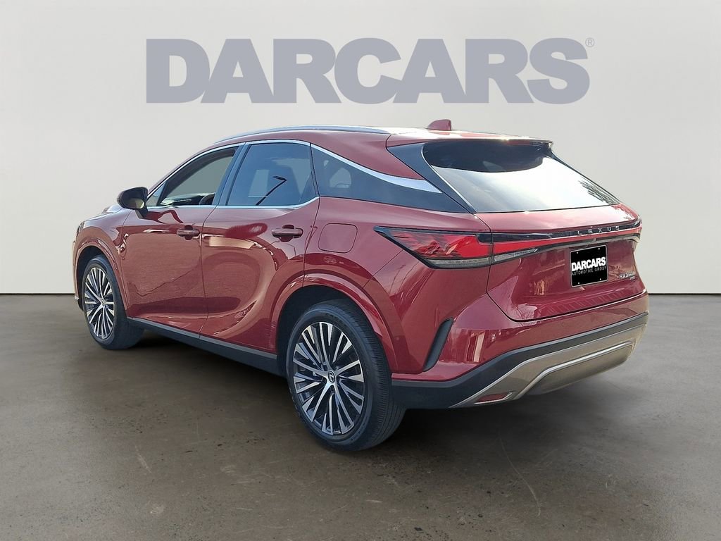 Used 2023 Lexus RX 350 w/ Accessory Package (2T) image 4