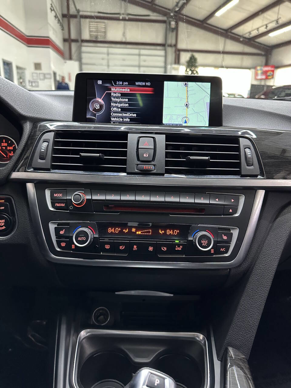 Used 2015 BMW 328i xDrive Sedan AWD/4WD image 28