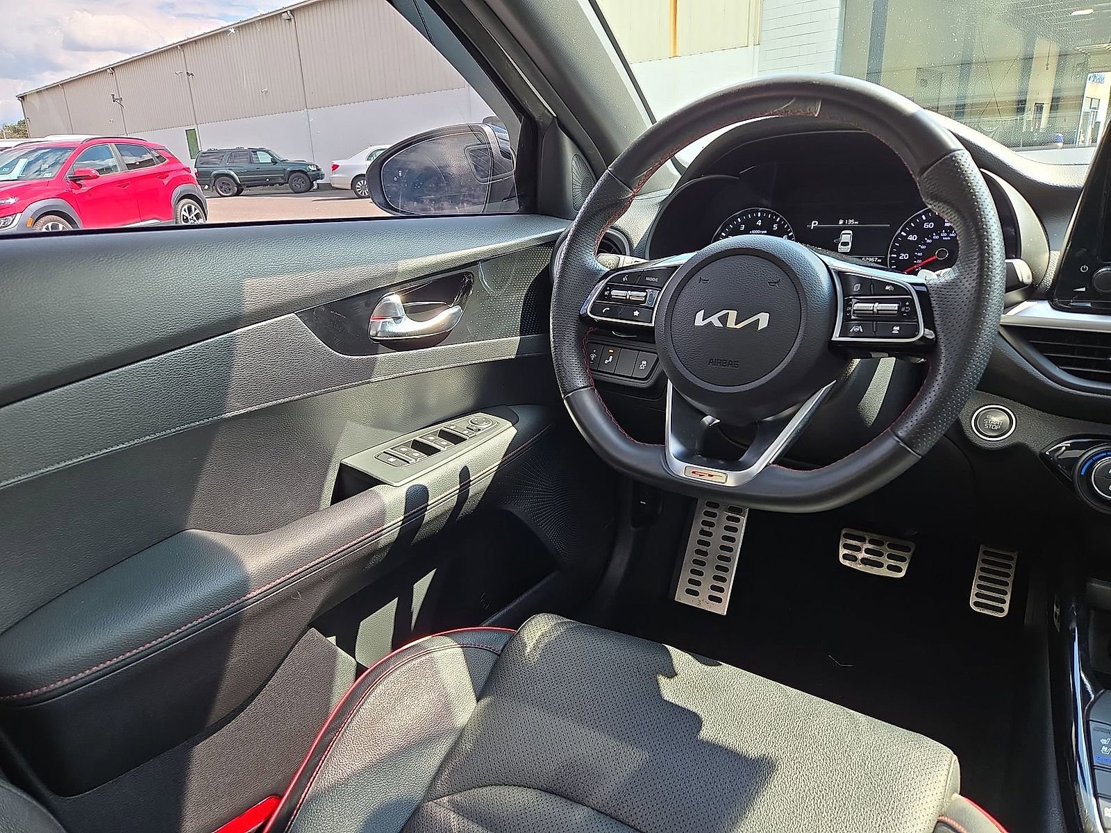 Used 2024 Kia Forte GT w/ GT2 Package image 15