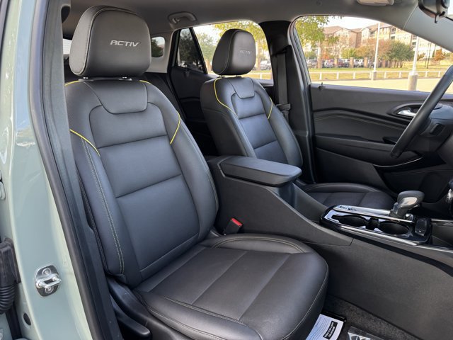 Certified 2024 Chevrolet Trax ACTIV w/ Driver Confidence Package FWD image 30