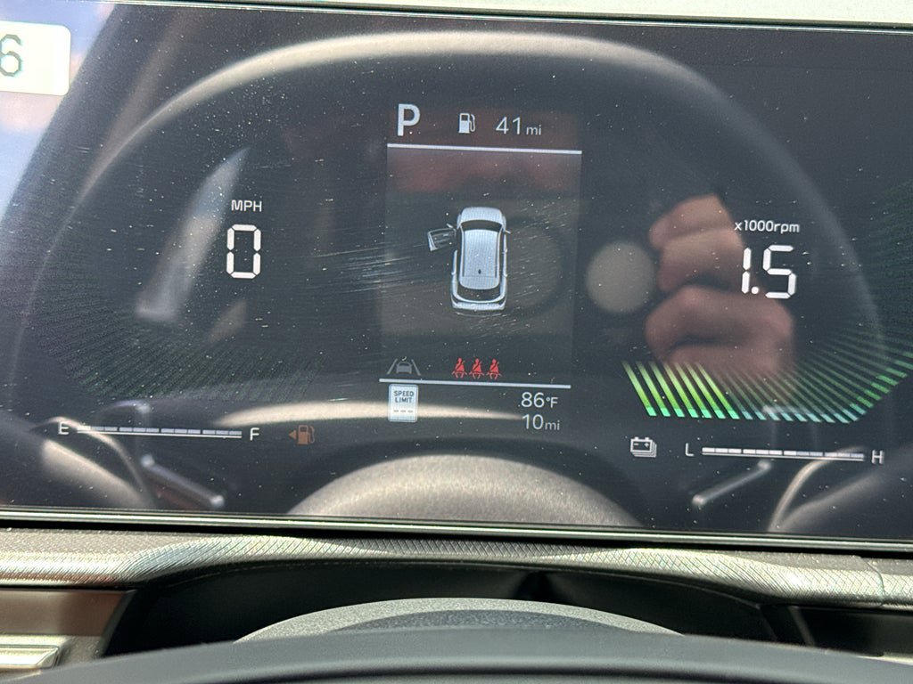 New 2026 Kia Sportage LX FWD image 16