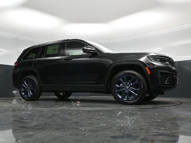 New 2026 Jeep Grand Cherokee Limited AWD/4WD image 58