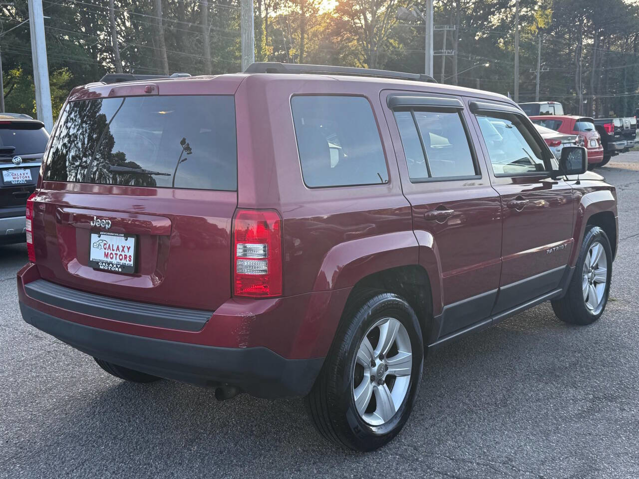 Used 2016 Jeep Patriot Sport w/ Power Value Group FWD image 8