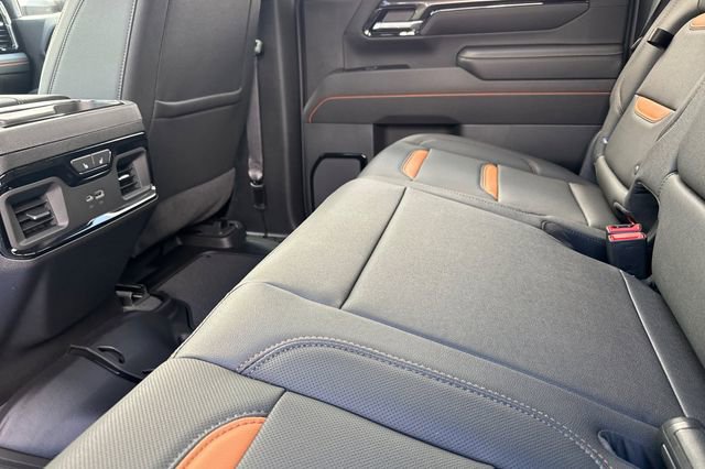 New 2026 GMC Sierra 3500 AT4 w/ AT4 Premium Plus Package AWD/4WD image 13