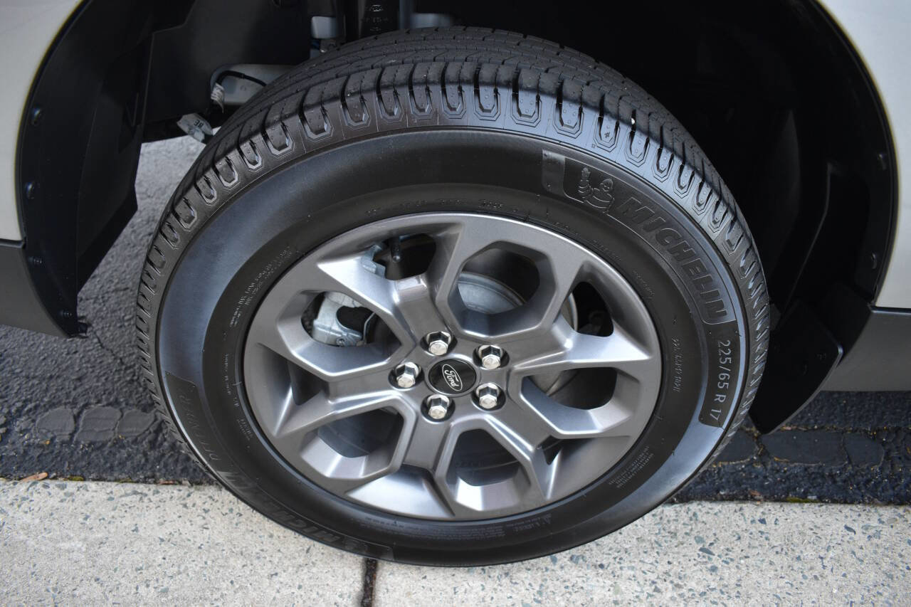 Used 2022 Ford Maverick XLT w/ Equipment Group 300A Standard image 45