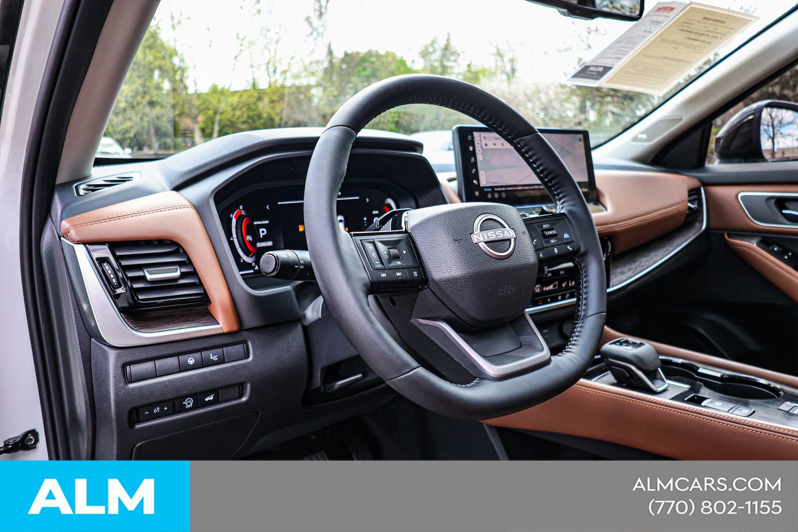 Used 2025 Nissan Rogue Platinum w/ Tech Package FWD image 22