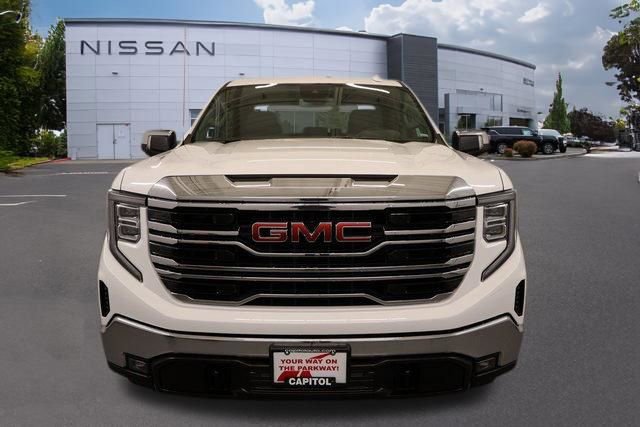 Used 2026 GMC Sierra 1500 SLT image 6