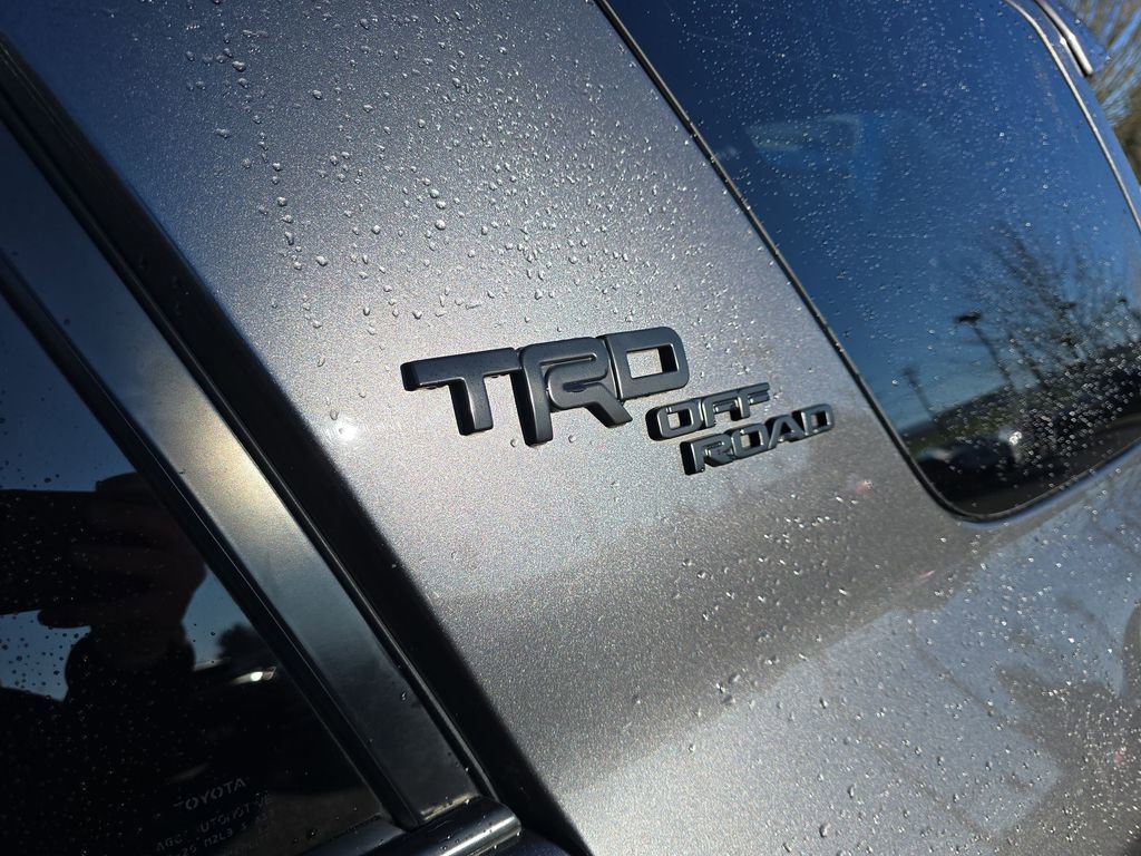 Used 2020 Toyota 4Runner TRD Off-Road Premium w/ Moonroof Package image 36