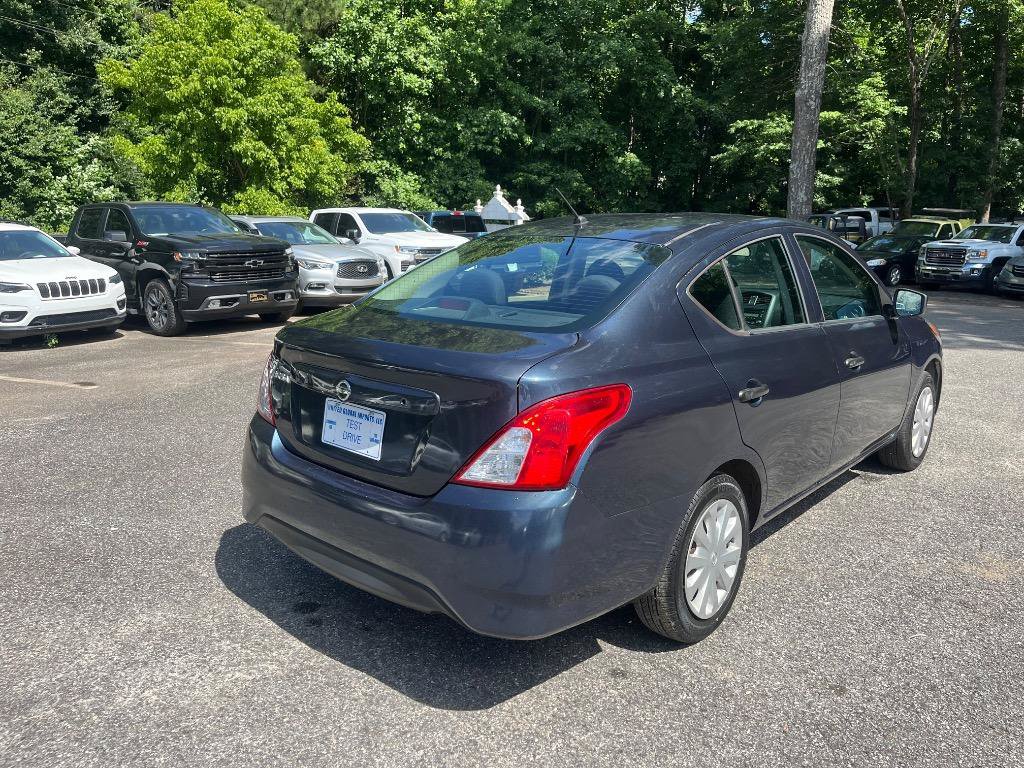 Used 2017 Nissan Versa S FWD image 8