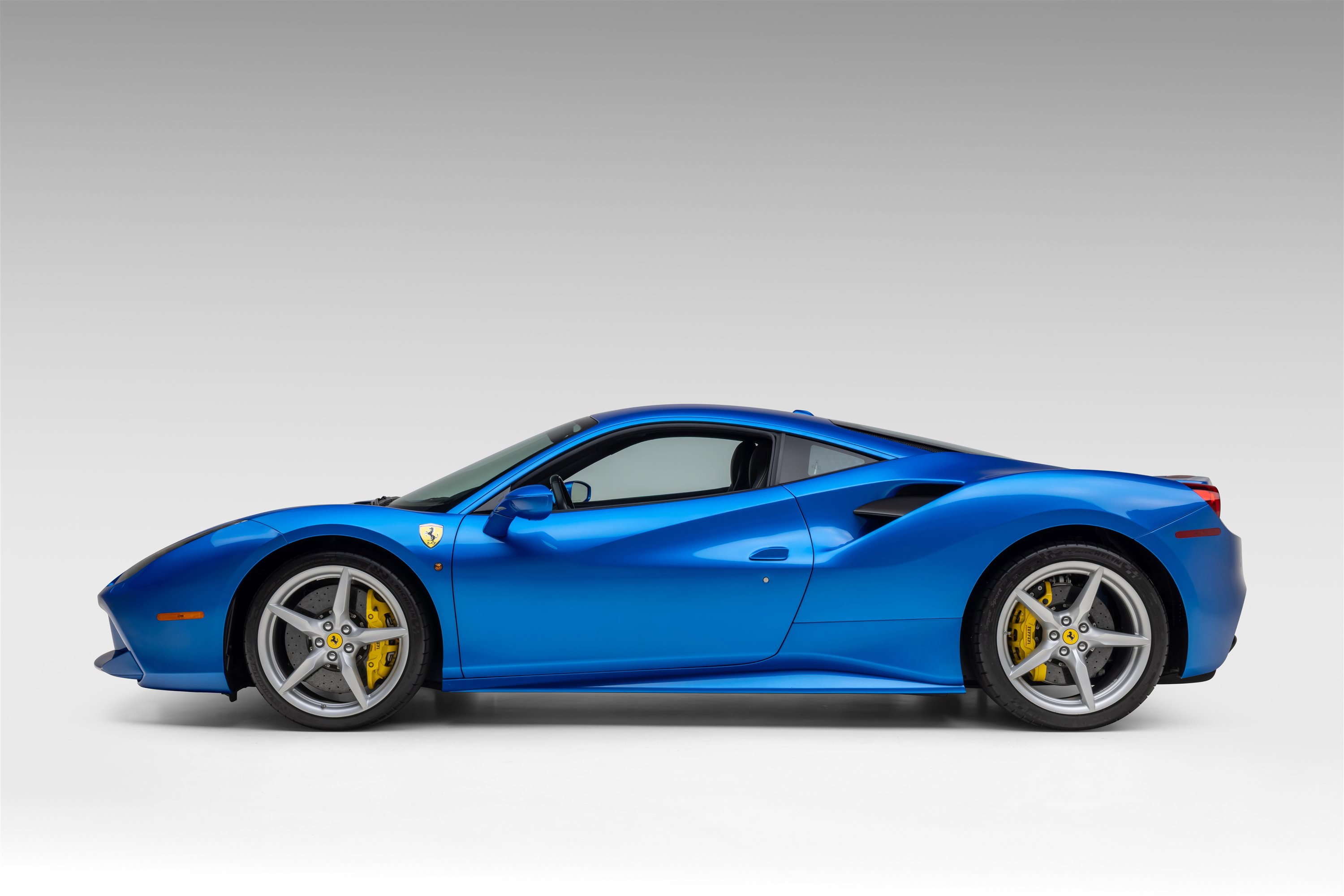 Certified 2018 Ferrari 488 GTB image 6