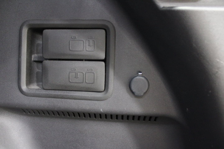 Used 2024 Chevrolet Equinox LT FWD image 14