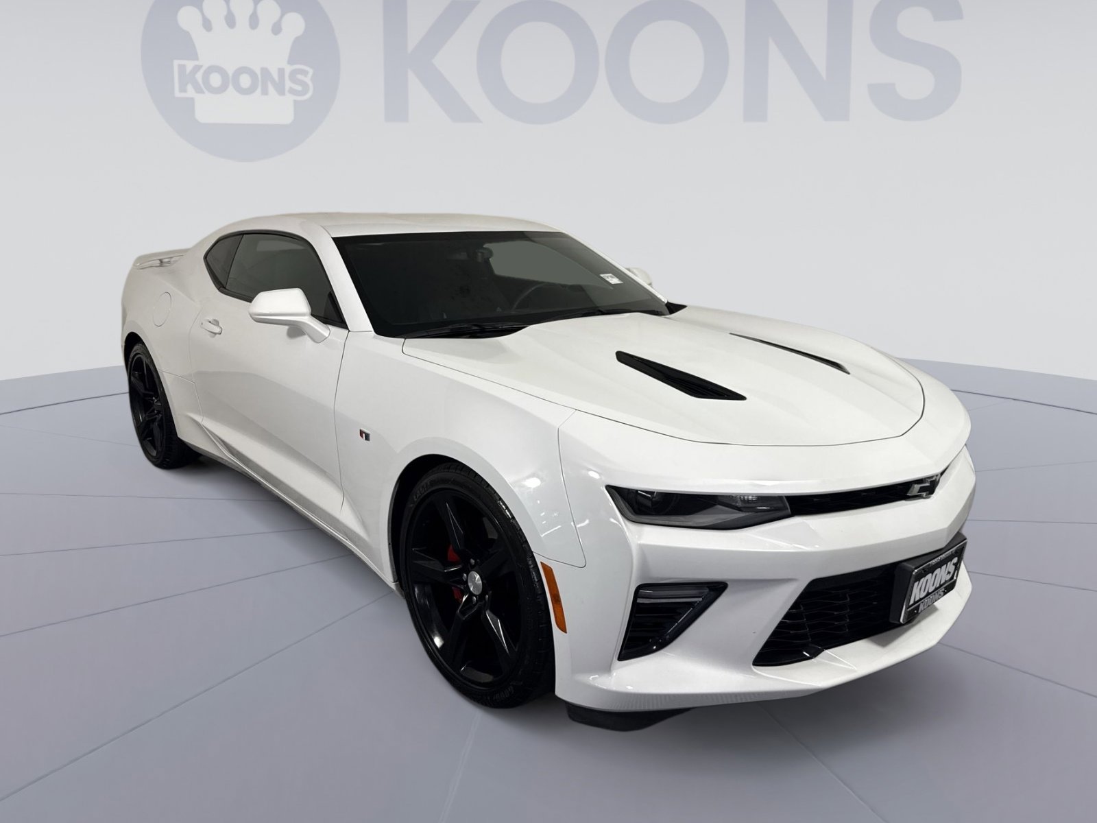 Used 2017 Chevrolet Camaro SS image 10