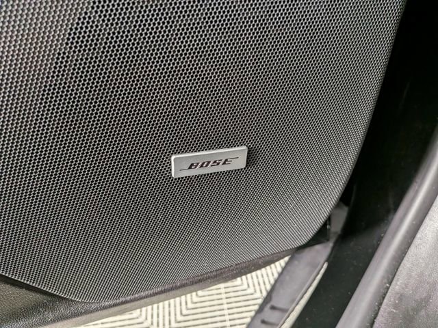 Certified 2022 Cadillac XT5 Premium Luxury image 12