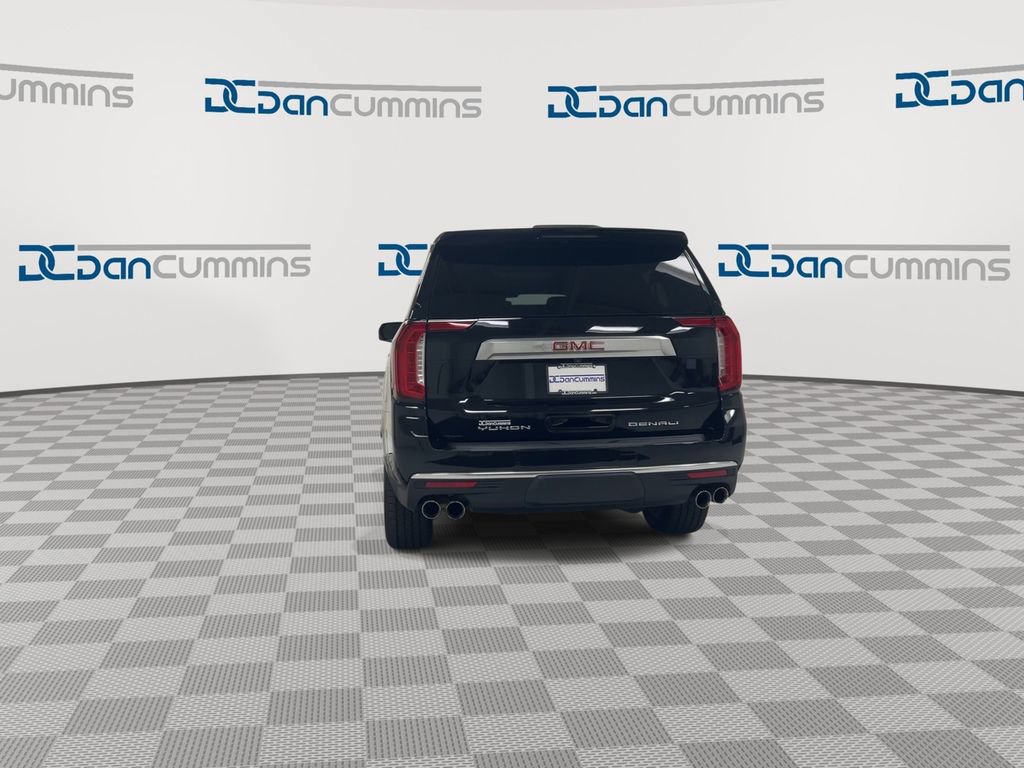 Used 2022 GMC Yukon XL Denali AWD/4WD image 7